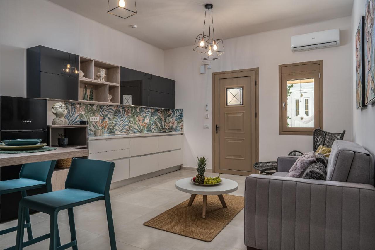 Andy'S & Hari'S Elegant Town Studios Zakynthos Town Exterior foto